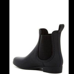 JEFFREY CAMPBELL FORECAST CHELSEA RAINBOOTS size 9